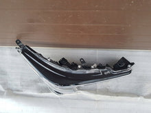 Load image into Gallery viewer, Frontscheinwerfer Toyota Corolla 811002S70 Rechts Scheinwerfer Headlight SCH8788921001de