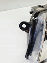 Laden Sie das Bild in den Galerie-Viewer, Frontscheinwerfer Audi A6 C6 4F0941003DH Xenon Links Scheinwerfer Headlight SCH4115324865zo
