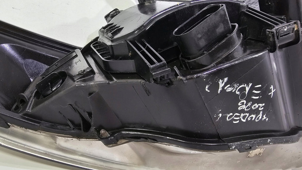 Frontscheinwerfer Ford Mondeo 123234352347 Links Scheinwerfer Headlight SCH7578282387ca