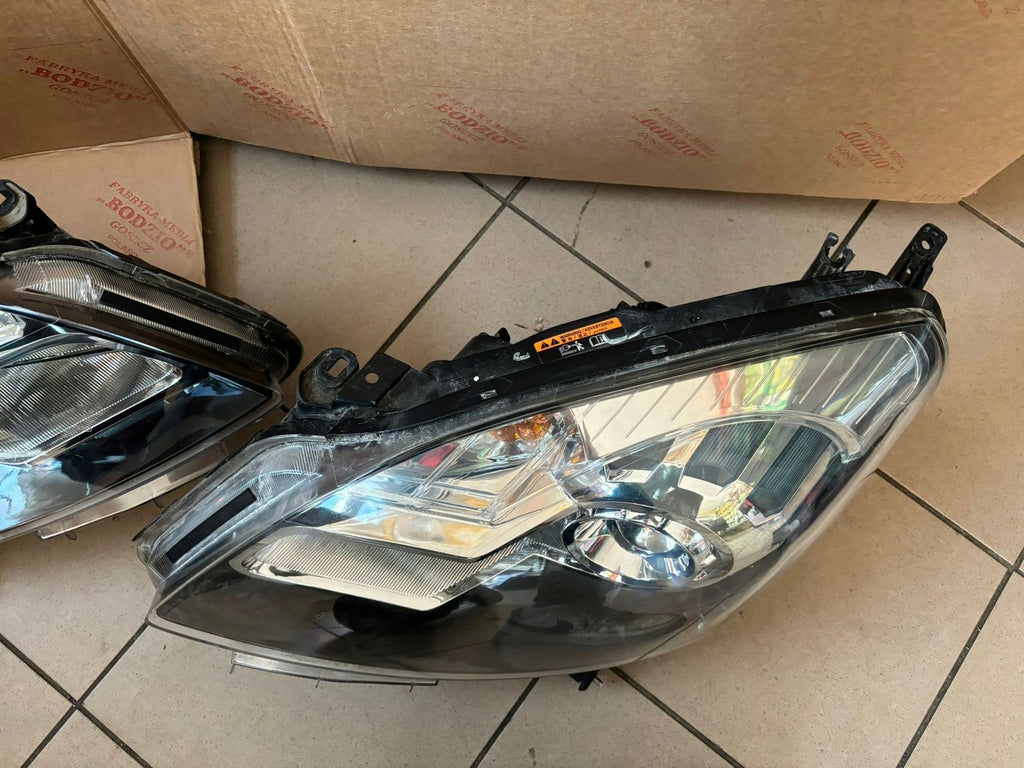 Frontscheinwerfer Renault Koleos I Xenon Rechts Scheinwerfer Headlight