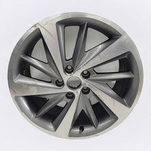 Laden Sie das Bild in den Galerie-Viewer, 1x Alufelge 18 Zoll 7.5&quot; 5x112 51ET Glanz Grau 5F0601025 Mg Leon Rim Wheel