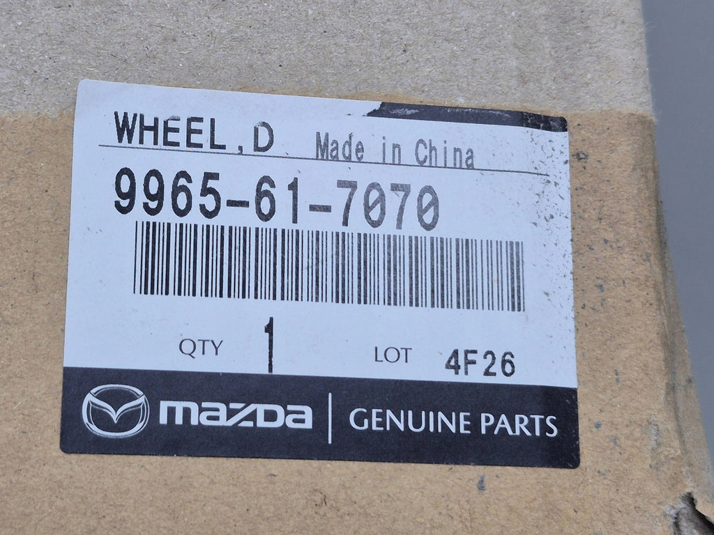 1x Alufelge 18 Zoll 7.0" 5x114.3 50ET Glanz Silber 9965617070 Mazda Cx-5