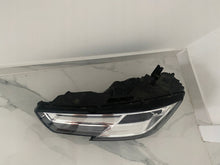 Load image into Gallery viewer, Frontscheinwerfer Audi A4 B9 8W0941005 Xenon Links Scheinwerfer Headlight