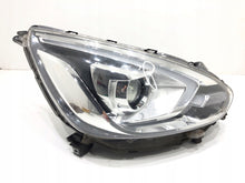Laden Sie das Bild in den Galerie-Viewer, Frontscheinwerfer Mitsubishi Mirage Space Star 8301C960 Rechts oder Links