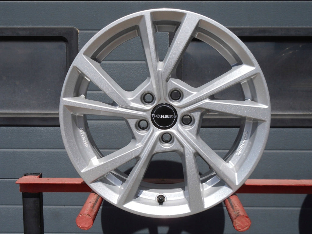 4x Alufelge 16 Zoll 6.0" 5x100 40ET Glanz Silber Skoda Scala Kamiq I Rim Wheel FEL4388972939xg