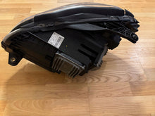 Load image into Gallery viewer, Frontscheinwerfer Mercedes-Benz Cls X218 C218 A2188202259 Rechts oder Links SCH8131219532rp