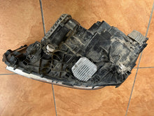 Laden Sie das Bild in den Galerie-Viewer, Frontscheinwerfer BMW G32 7377856 LED Rechts Scheinwerfer Headlight