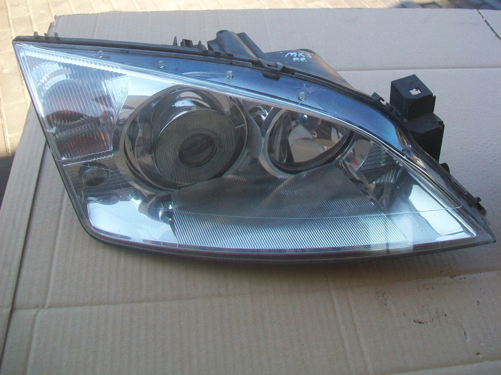 Frontscheinwerfer Ford Mondeo Ein Stück (Rechts oder Links) Headlight