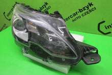 Laden Sie das Bild in den Galerie-Viewer, Frontscheinwerfer Peugeot 2008 I 9825313680 LED Rechts Scheinwerfer Headlight