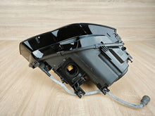 Laden Sie das Bild in den Galerie-Viewer, Frontscheinwerfer Audi A5 8T0941005C Xenon Links Scheinwerfer Headlight