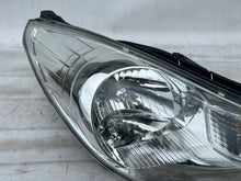 Laden Sie das Bild in den Galerie-Viewer, Frontscheinwerfer Hyundai I10 92102-0X0 Rechts Scheinwerfer Headlight