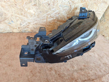 Laden Sie das Bild in den Galerie-Viewer, Frontscheinwerfer Mazda VI GRF5-51040 LED Links Scheinwerfer Headlight