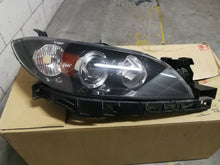 Laden Sie das Bild in den Galerie-Viewer, Frontscheinwerfer Mazda 3 LED Rechts Scheinwerfer Headlight