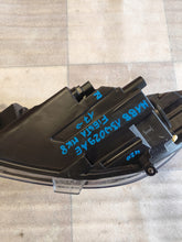Laden Sie das Bild in den Galerie-Viewer, Frontscheinwerfer Ford Fiesta I H1BB13W029AE Rechts Scheinwerfer Headlight SCH6472720048xy