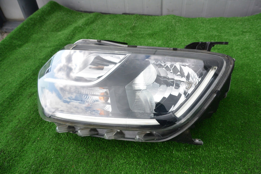 Frontscheinwerfer Dacia Duster 260609367R Links Scheinwerfer Headlight SCH4995392965vh
