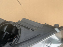 Laden Sie das Bild in den Galerie-Viewer, Frontscheinwerfer BMW 2 F45 F46 A87422574-04 Full LED Rechts Headlight SCH4453810992ue