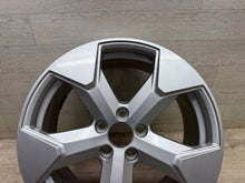 Laden Sie das Bild in den Galerie-Viewer, 1x Alufelge 18 Zoll 80000277 Volvo Rim Wheel FEL9157721371th