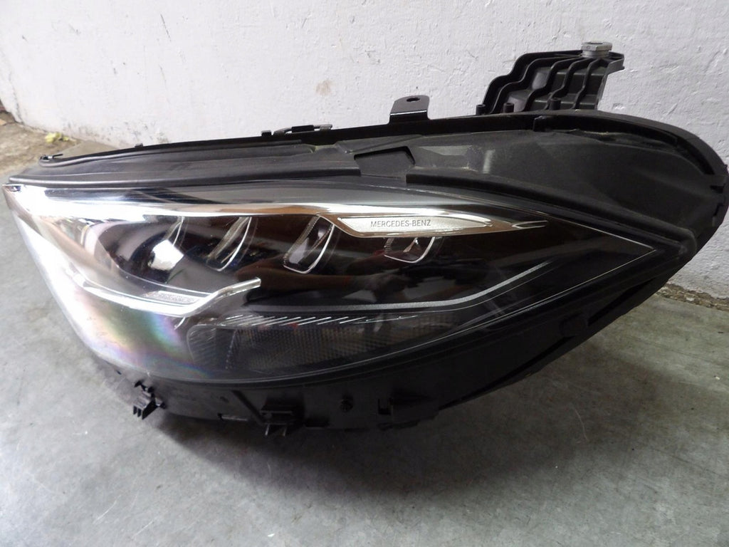 Frontscheinwerfer Mercedes-Benz Cls A2579066502 LED Rechts oder Links SCH4441106271yd
