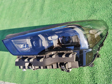 Laden Sie das Bild in den Galerie-Viewer, Frontscheinwerfer BMW 5 5A798D7-09 Links Scheinwerfer Headlight SCH5312898447xn