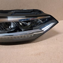 Laden Sie das Bild in den Galerie-Viewer, Frontscheinwerfer VW Touran 5TB941036B LED Rechts Scheinwerfer Headlight