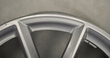 Laden Sie das Bild in den Galerie-Viewer, 4x Alufelge 17 Zoll 7.5" 5x112 52ET Glanz Silber 6856061 BMW F45 F39 X1 F48 FEL6441222059qb