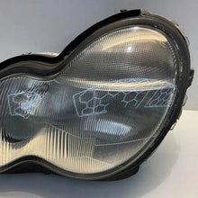 Laden Sie das Bild in den Galerie-Viewer, Frontscheinwerfer Mercedes-Benz T-Model A2038201161 Links Scheinwerfer Headlight SCH1010256535gj