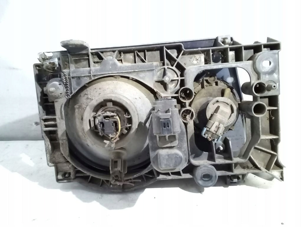 Frontscheinwerfer Nissan Terrano II Links Scheinwerfer Headlight