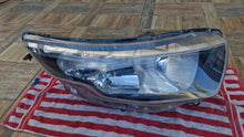 Load image into Gallery viewer, Frontscheinwerfer Iveco Daily IV 05802476873 Rechts Scheinwerfer Headlight SCH5216604515ag