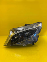 Laden Sie das Bild in den Galerie-Viewer, Frontscheinwerfer Mercedes-Benz Vito W447 Eqv A4479063201 LED Rechts oder Links