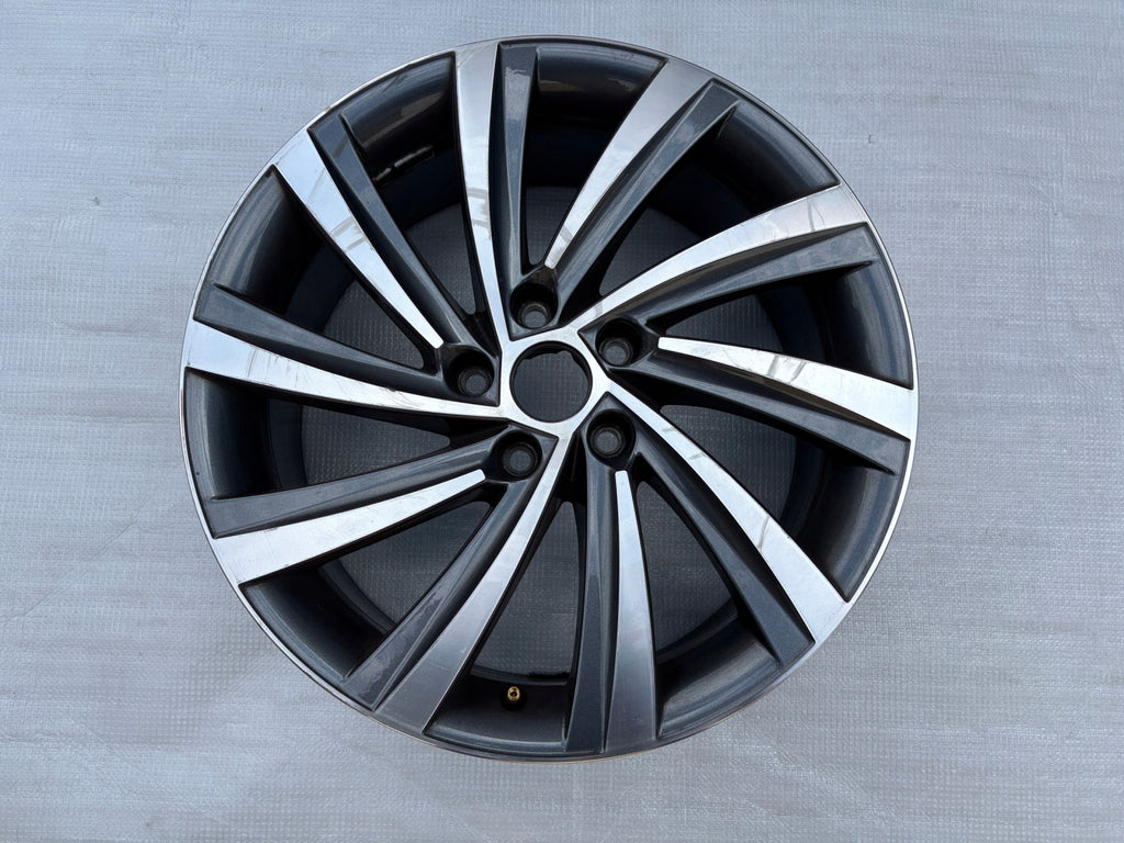 1x Alufelge 18 Zoll 7.5" 5x112 48ET Glanz Schwarz 5E3601025AG Skoda Octavia I FEL5154543294nv