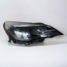 Laden Sie das Bild in den Galerie-Viewer, Frontscheinwerfer Opel 39195689 662588500 LED Rechts Scheinwerfer Headlight