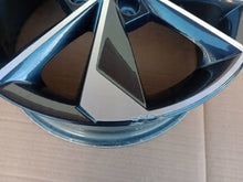 Laden Sie das Bild in den Galerie-Viewer, 1x Alufelge 16 Zoll 6.0&quot; 4x100 43ET Glanz Silber 1ST601025 Skoda Citigo