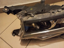 Laden Sie das Bild in den Galerie-Viewer, Frontscheinwerfer Toyota Land Cruiser Links Scheinwerfer Headlight SCH6767084219xs