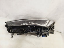 Load image into Gallery viewer, Frontscheinwerfer Seat Tarraco 5FJ941007H LED Links Scheinwerfer Headlight