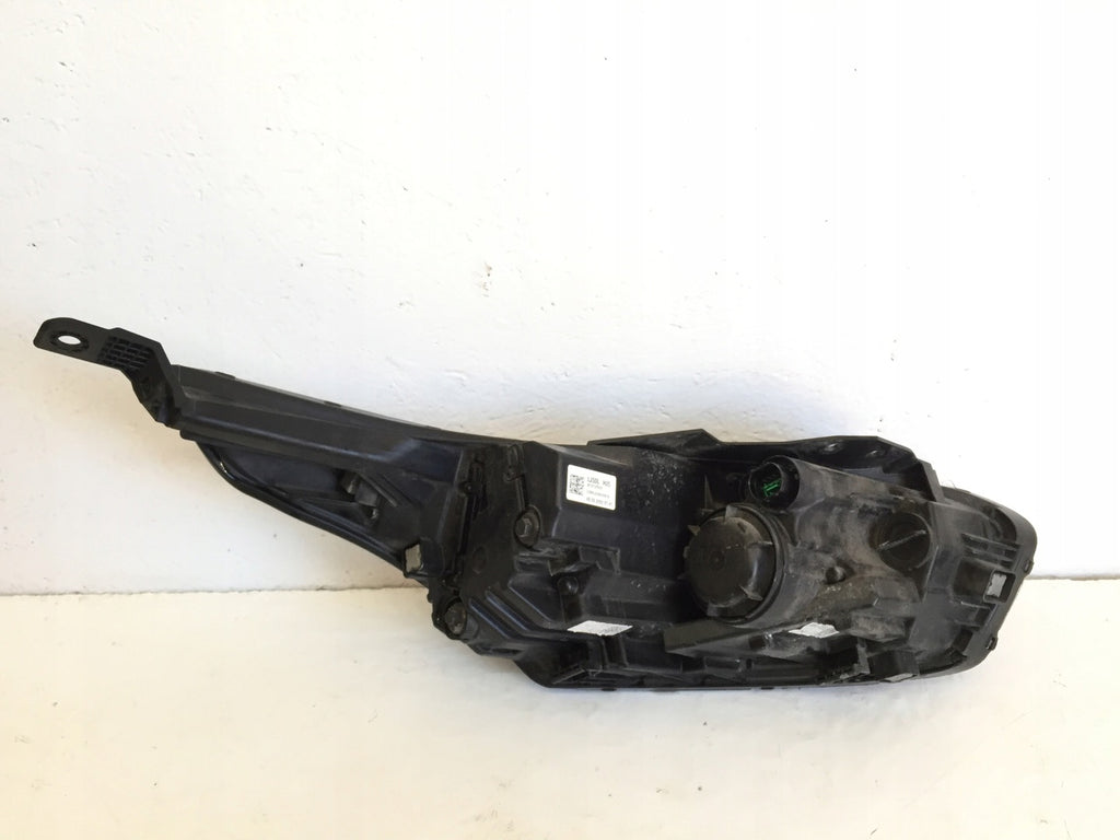 Frontscheinwerfer Kia Ceed 92102-J7500P LED Ein Stück (Rechts oder Links)