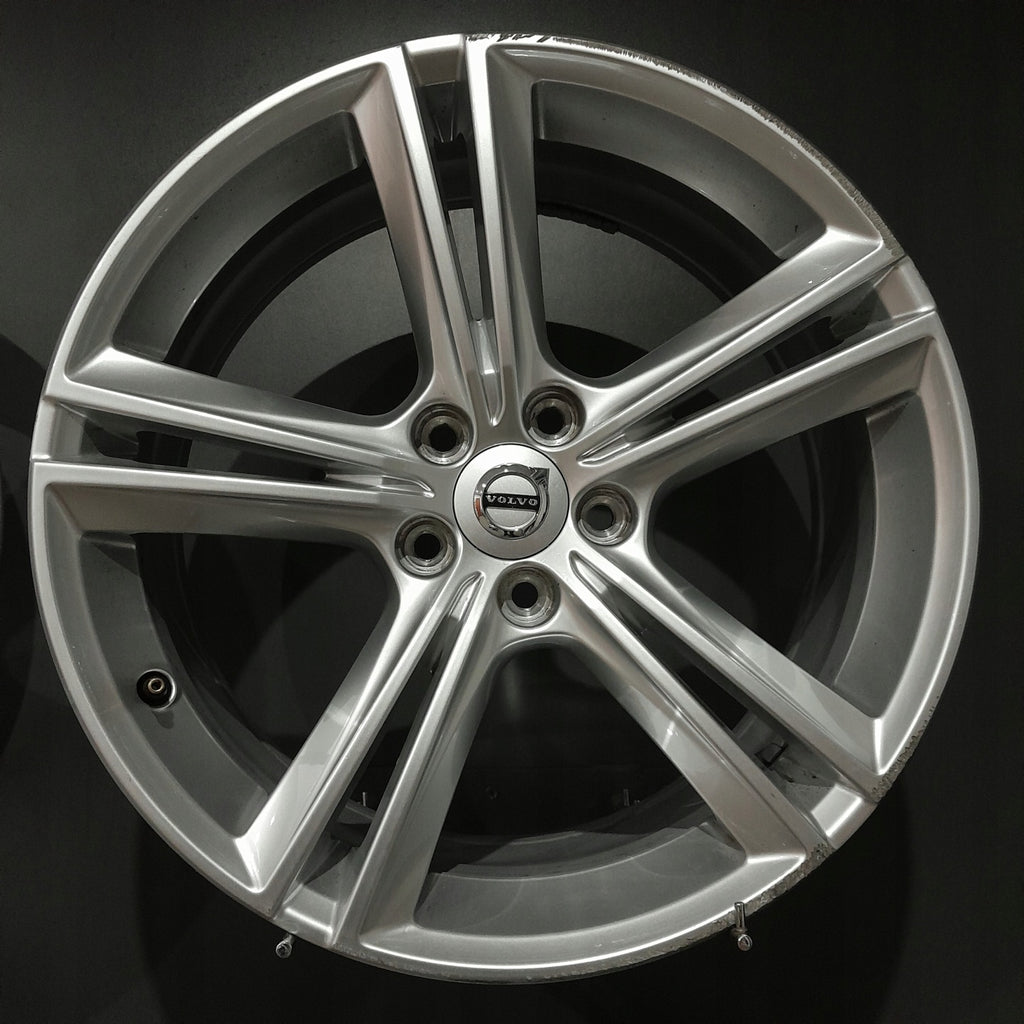 1x Alufelge 18 Zoll 8.0" 5x108 42ET Glanz 31362839 Volvo Rim Wheel FEL7086836963so