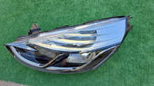 Load image into Gallery viewer, Frontscheinwerfer Renault Clio 260601850R Halogen Links Scheinwerfer Headlight