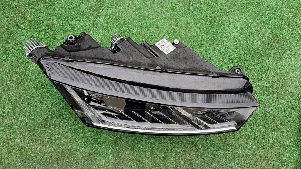 Frontscheinwerfer Skoda Octavia 5E4941016A LED Rechts Scheinwerfer Headlight SCH3012028191pk