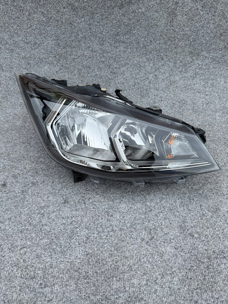 Frontscheinwerfer Seat Ibiza 6F1941016A Rechts Scheinwerfer Headlight SCH3135407837tz