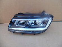 Laden Sie das Bild in den Galerie-Viewer, Frontscheinwerfer VW Tiguan Links Scheinwerfer Headlight