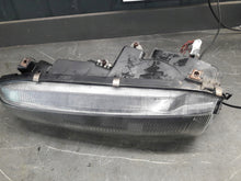Laden Sie das Bild in den Galerie-Viewer, Frontscheinwerfer Mitsubishi Galant V 110-37833 Links Scheinwerfer Headlight