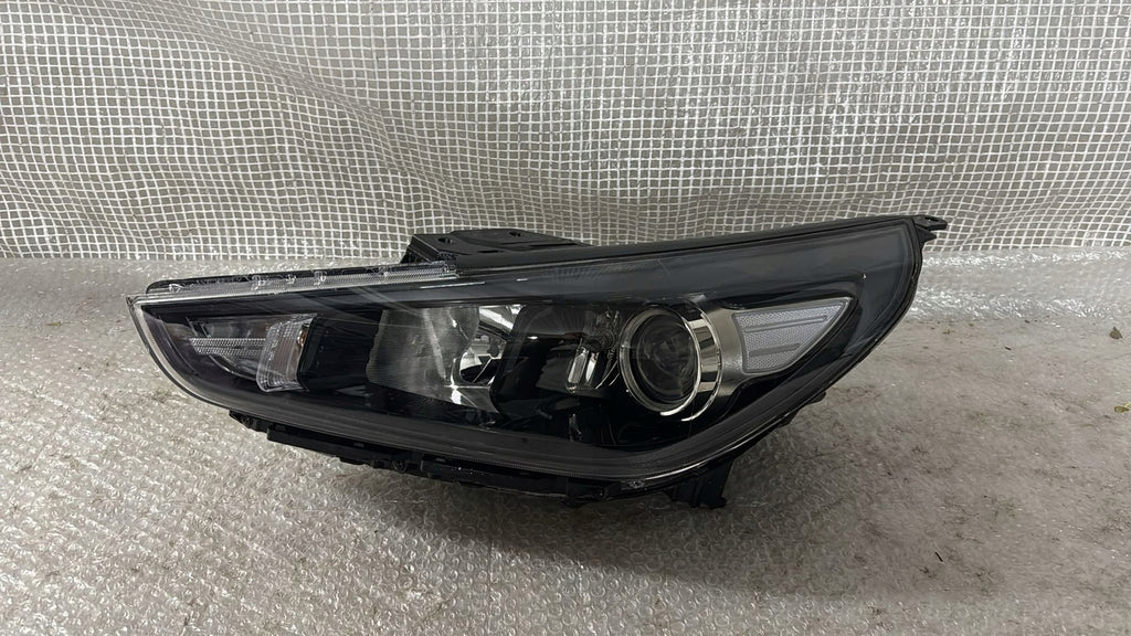 Frontscheinwerfer Hyundai I30 HYUI30LLP17 Links Scheinwerfer Headlight SCH7686526874qr