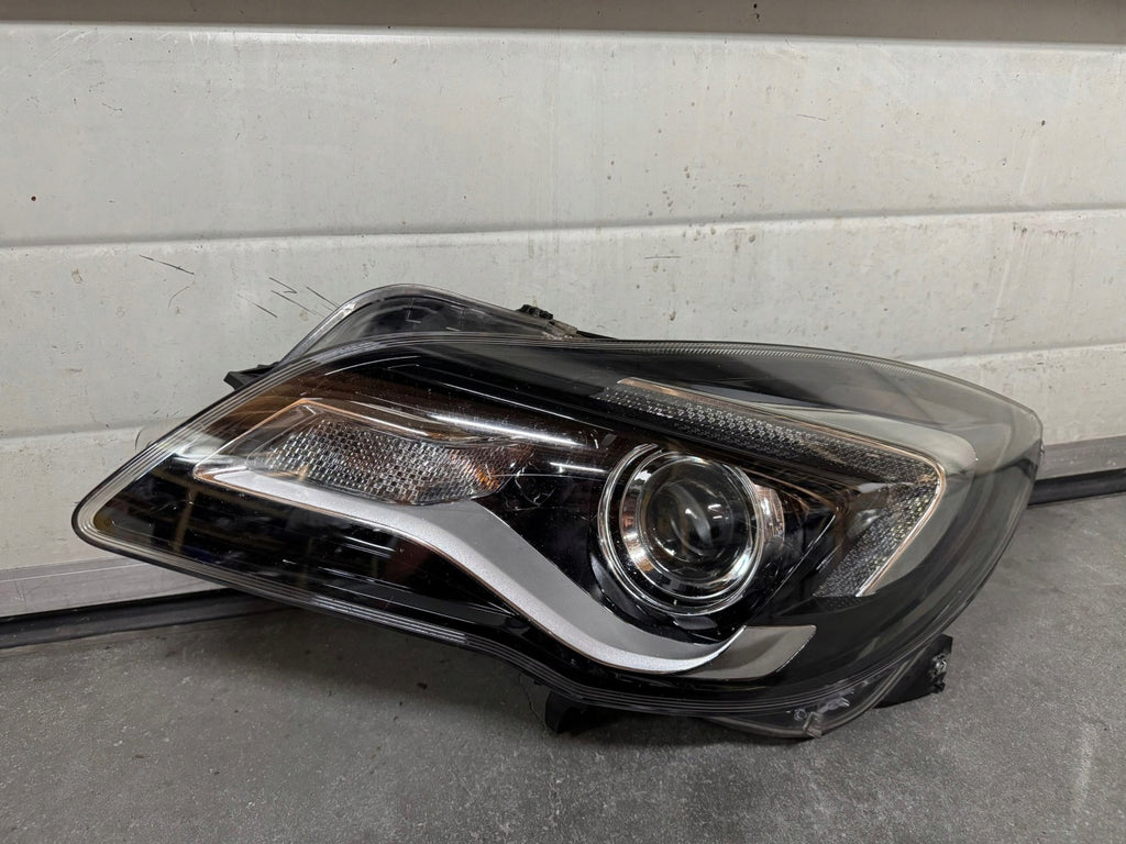 Frontscheinwerfer Opel Insignia A 39031207 644708877 Links Headlight SCH5711265549xk