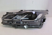 Laden Sie das Bild in den Galerie-Viewer, Frontscheinwerfer Toyota Corolla 81150-02T31 Links Scheinwerfer Headlight SCH4518110790ae