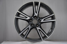 Load image into Gallery viewer, 1x Alufelge 19 Zoll 8.0" 5x112 39ET Glanz 80A601025R Audi Mg Rim Wheel FEL5887694815yt