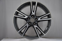 Load image into Gallery viewer, 1x Alufelge 19 Zoll 8.0" 5x112 39ET Glanz 80A601025R Audi Mg Rim Wheel FEL5887694815yt