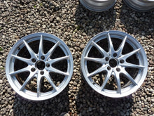 Load image into Gallery viewer, 2x Alufelge 17 Zoll 7.5&quot; 5x112 52ET A2464010002 Mercedes-Benz 2 Rim Wheel