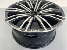 Load image into Gallery viewer, 1x Alufelge 18 Zoll 8.5" 5x112 40ET Glanz Graphit 8089891 BMW G20 Mg Rim Wheel FEL8913370907za
