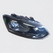 Laden Sie das Bild in den Galerie-Viewer, Frontscheinwerfer VW Polo 6r 6R1941016E Rechts Scheinwerfer Headlight