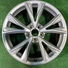 1x Alufelge 18 Zoll 7.0